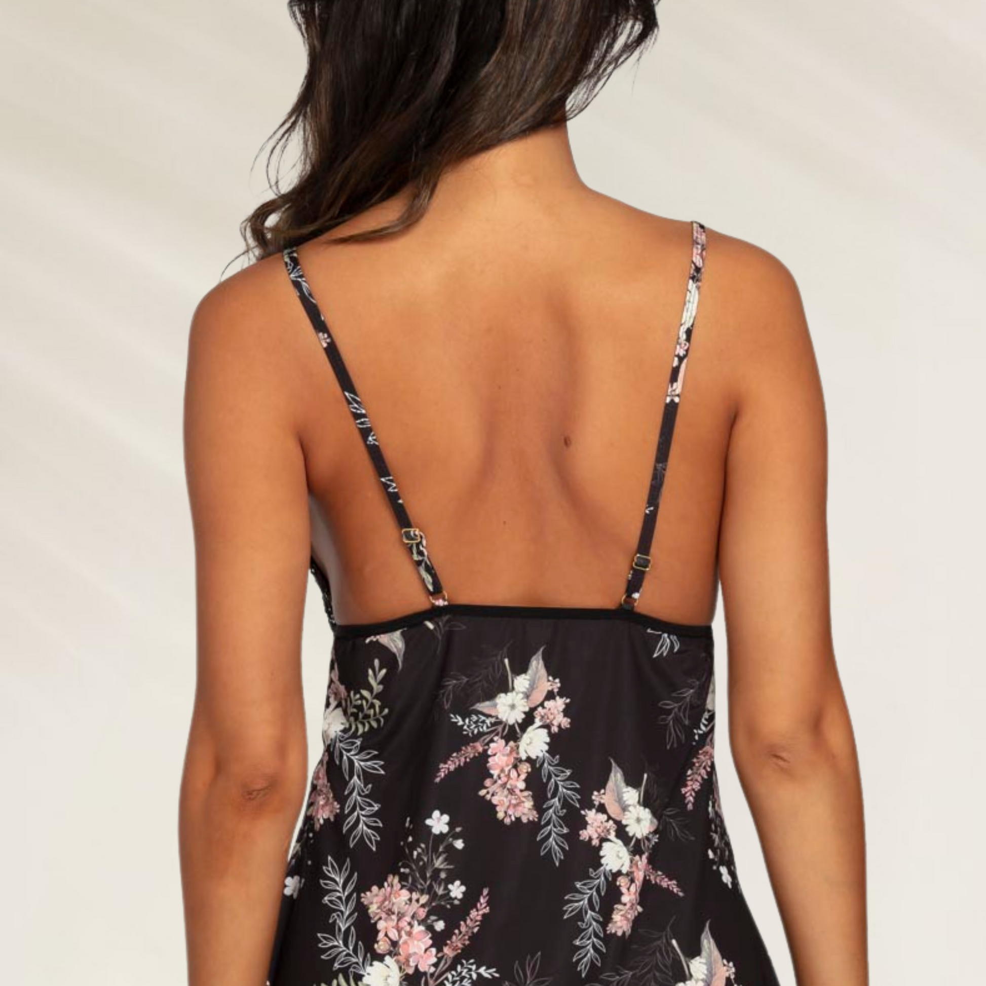 Camisola de noite Rivanna com renda em tecido floral elegante para conforto e estilo noturno