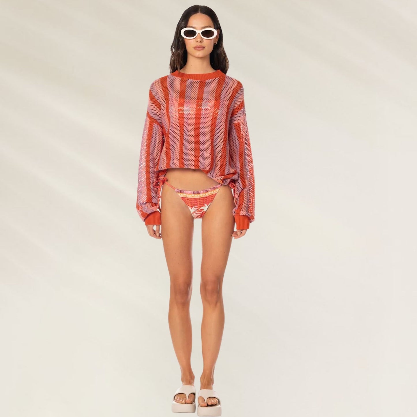 Camisola Tropical Candy Blink da Maaji em estilo cropped com cores vibrantes e manga longa
