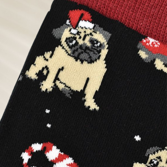 Meias longas Masculinas divertidas Pug da John Frank com estampa de pug usando chapéu de Natal