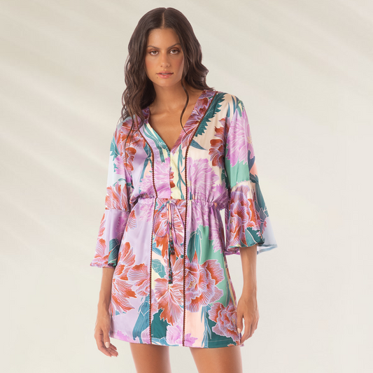Kaftan Maaji Japanese Eden Enjoyable em estampa floral vibrante e manga curta confortável