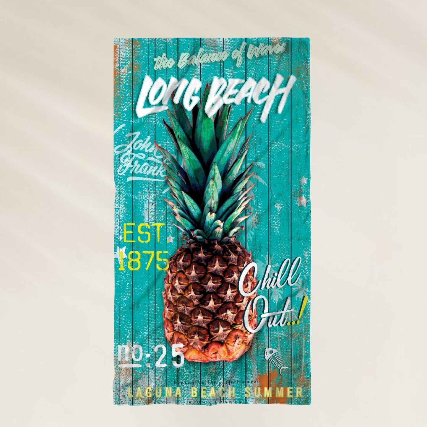 Toalha de Praia Long Beach da John Frank com estampa de abacaxi e cores vibrantes para o verão