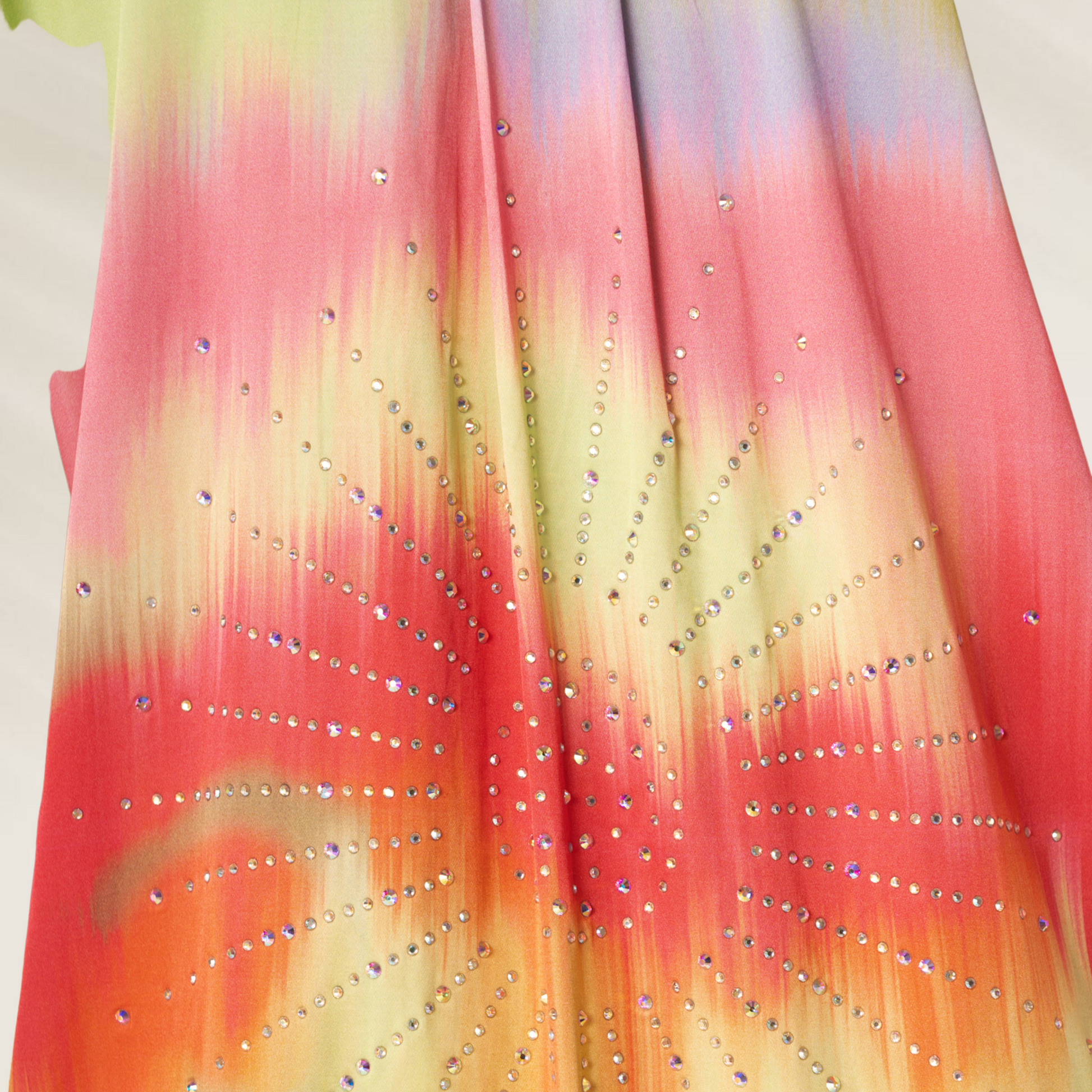 Camisa longa Maaji Lime Ombre Shibori com estampa colorida e detalhes em strass brilhantes