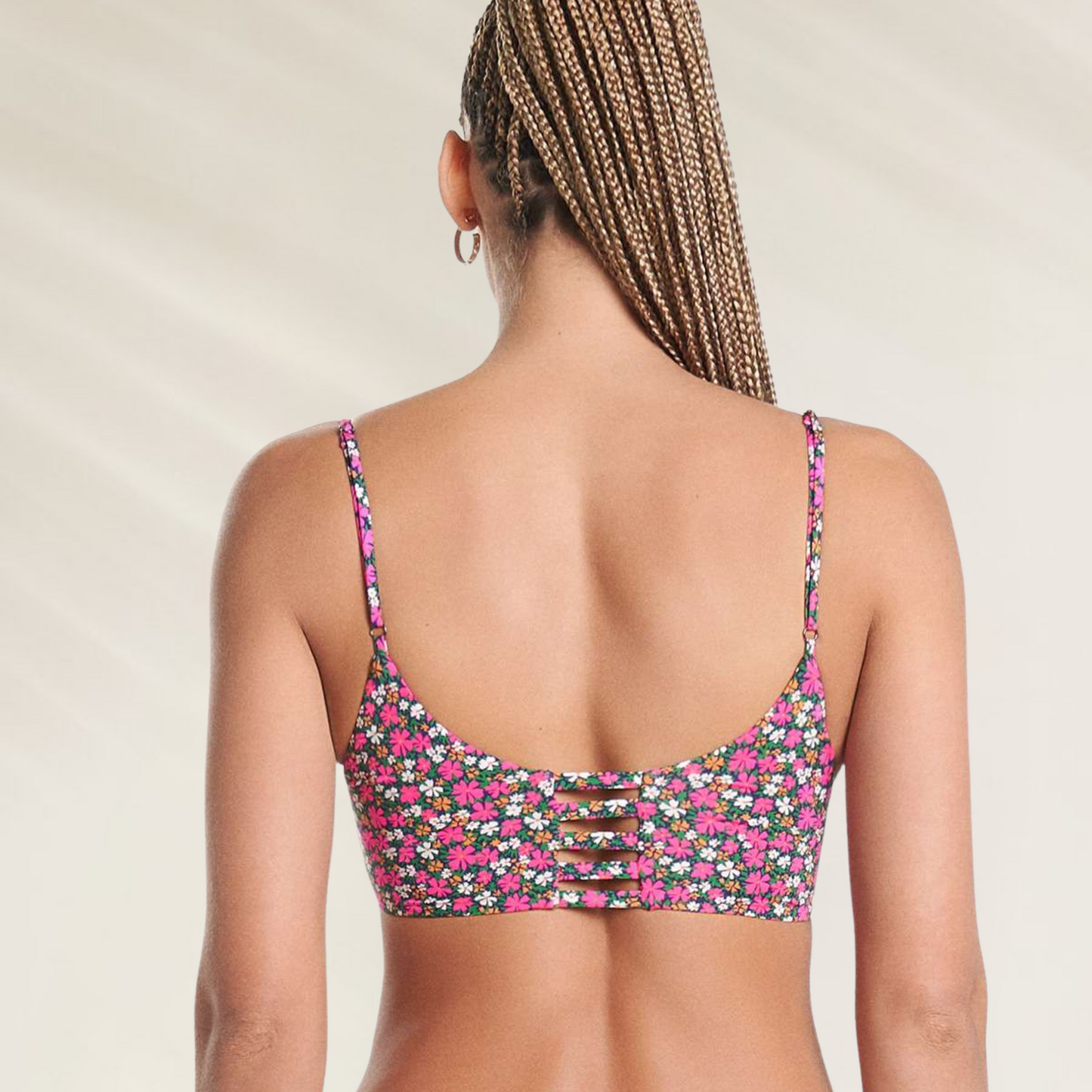 Top Reversível Bralette Estilo Desportivo Maaji com estampa floral colorida vista de costas