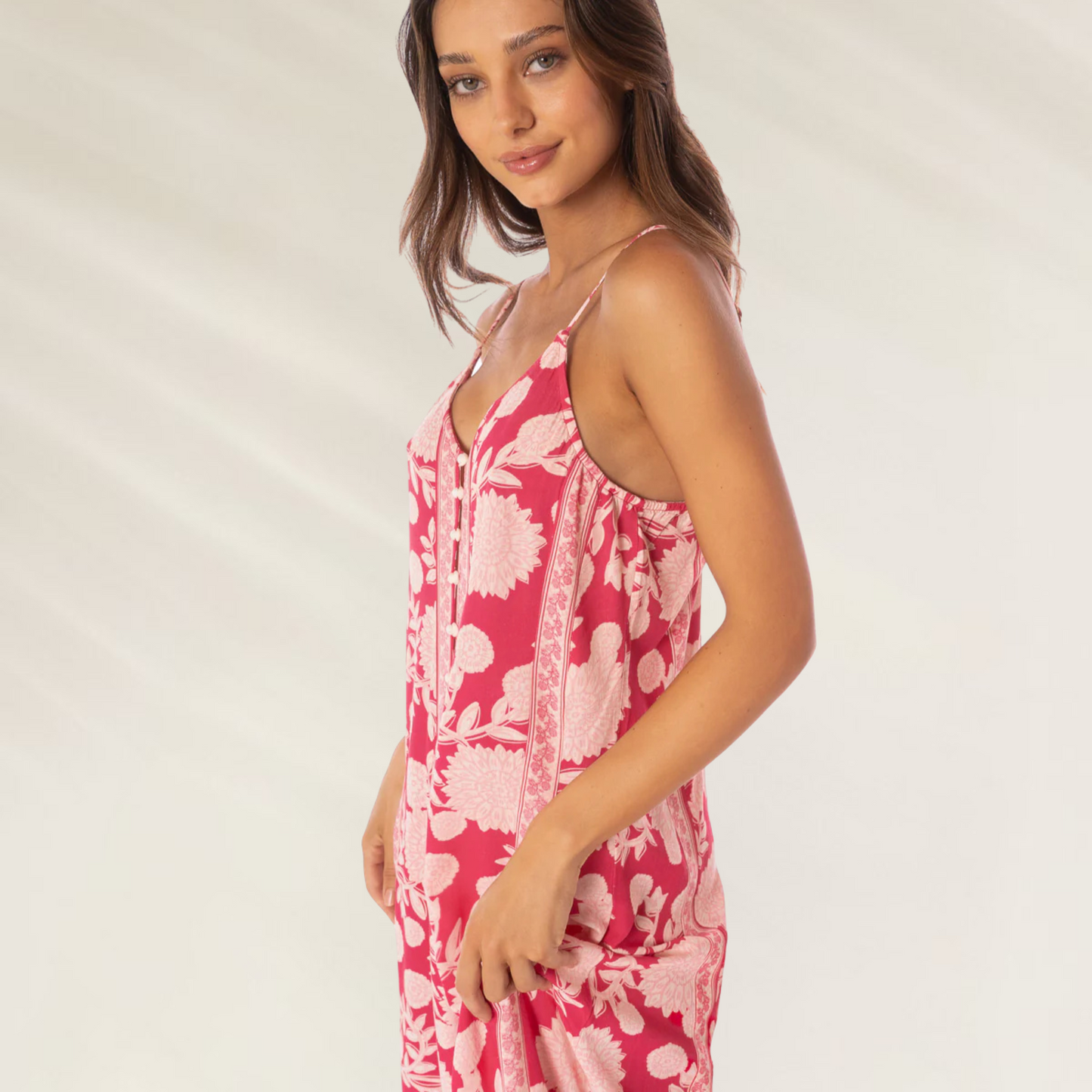 Vestido Longo Oasis Candy Flowery Maaji com estampa floral rosa e detalhes delicados