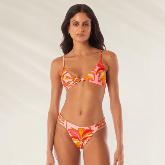 Top biquini estampado feminino Maaji com estampa floral vibrante e alças finas para um visual estiloso