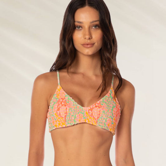 Top de Biquíni Arabian Nights Liberties da Maaji com estampa vibrante em tons de rosa e laranja