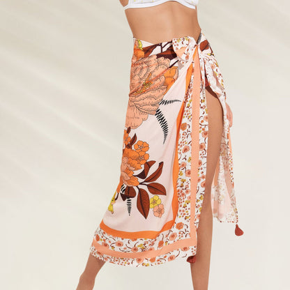 Pareo Multifuncional com Pompons