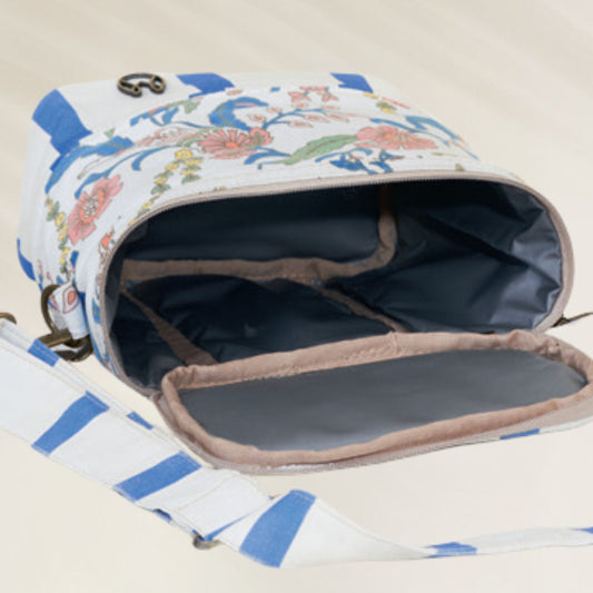 Lancheira média com alça ajustável Maaji, interior forrado e espaço amplo para alimentação