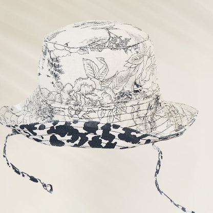 Chapéu Reversível com Dupla Estampa