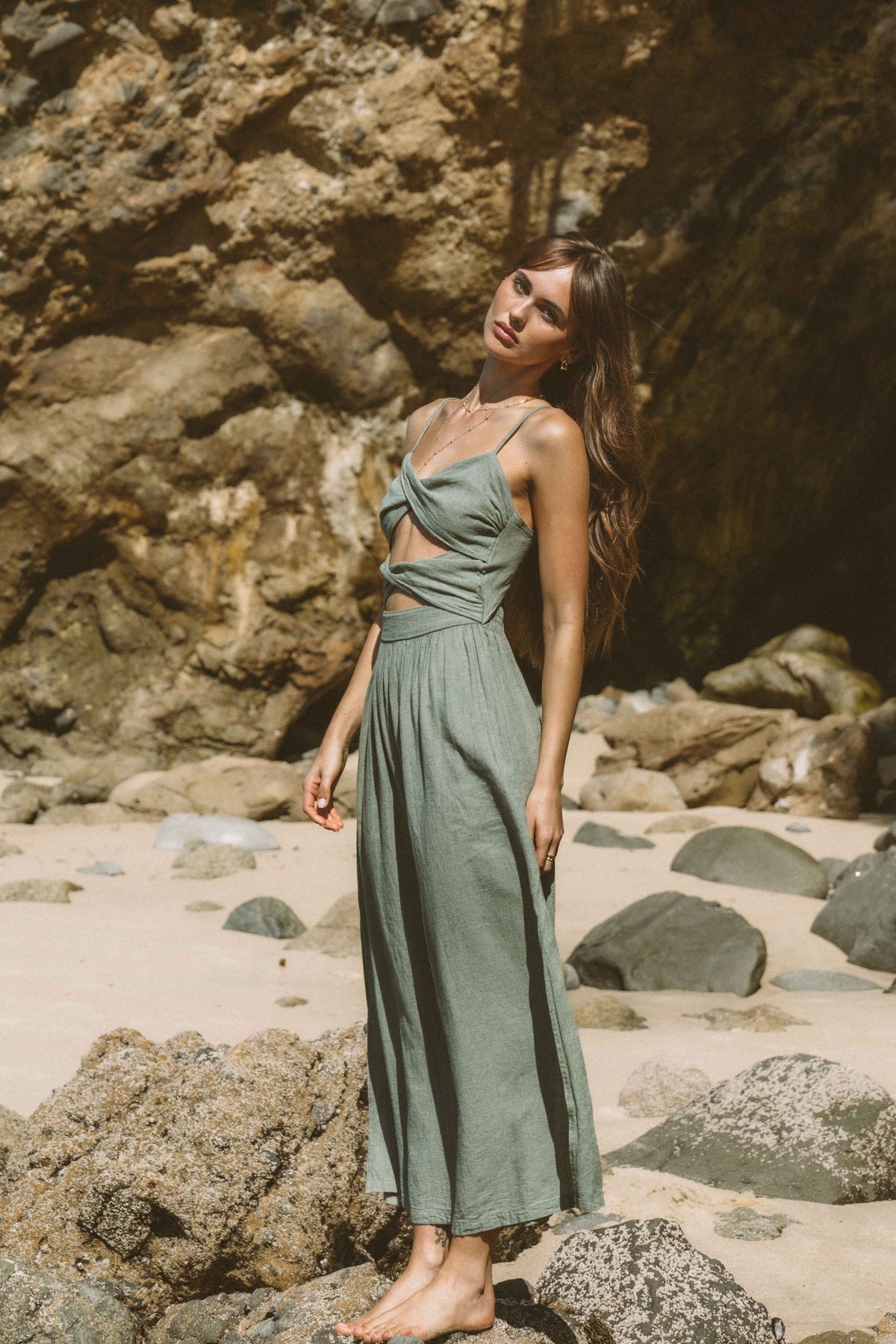 Floral Cut-Out Maxi Dress — em destaque 1