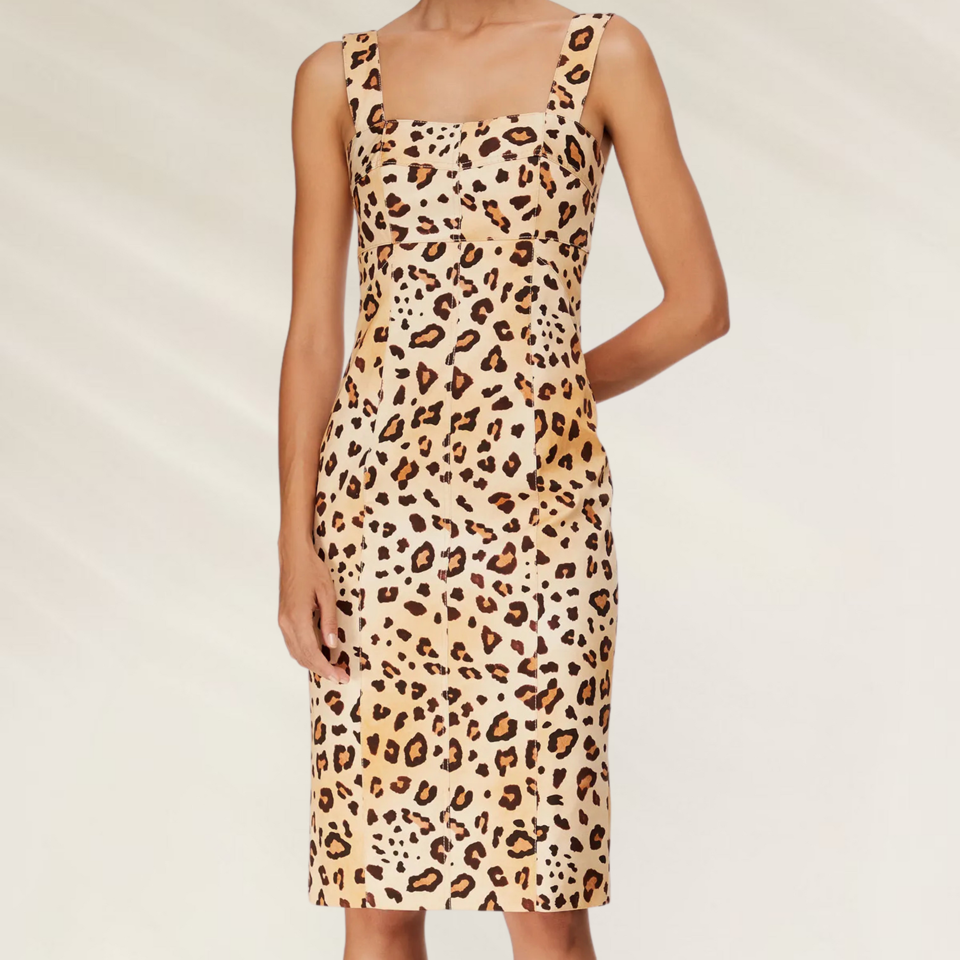 Vestido Curto Justo em Algodão com Estampa Animal Print – Animale Brasil com alças largas e modelo justo ao corpo
