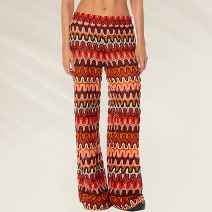 Calça Fluida Padrão Tropical da Maaji com estampa colorida e corte confortável.