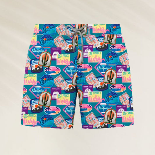 Calção de Banho Homem Post da John Frank com estampa colorida de surfe e praia