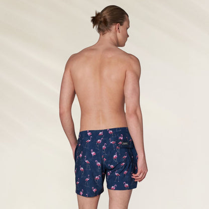 Calções de Banho Homem Flamingo Navy da John Frank com estampa de flamingos coloridos
