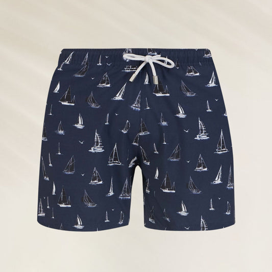 Calções de Banho Homem Sail da John Frank com estampa de veleiros em fundo azul escuro