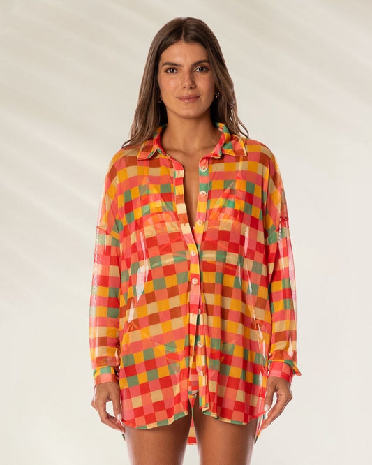 Camisa Fluida Golden Gambit da Maaji com estampa colorida e botões frontais para um visual descontraído