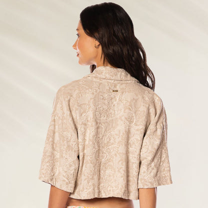 Camiseiro Curto Garden Donut da Maaji com design elegante e leve para ocasiões casuais