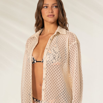 Camiseiro Longo Lunia da Maaji, com design arejado e elegante, perfeito para looks de verão