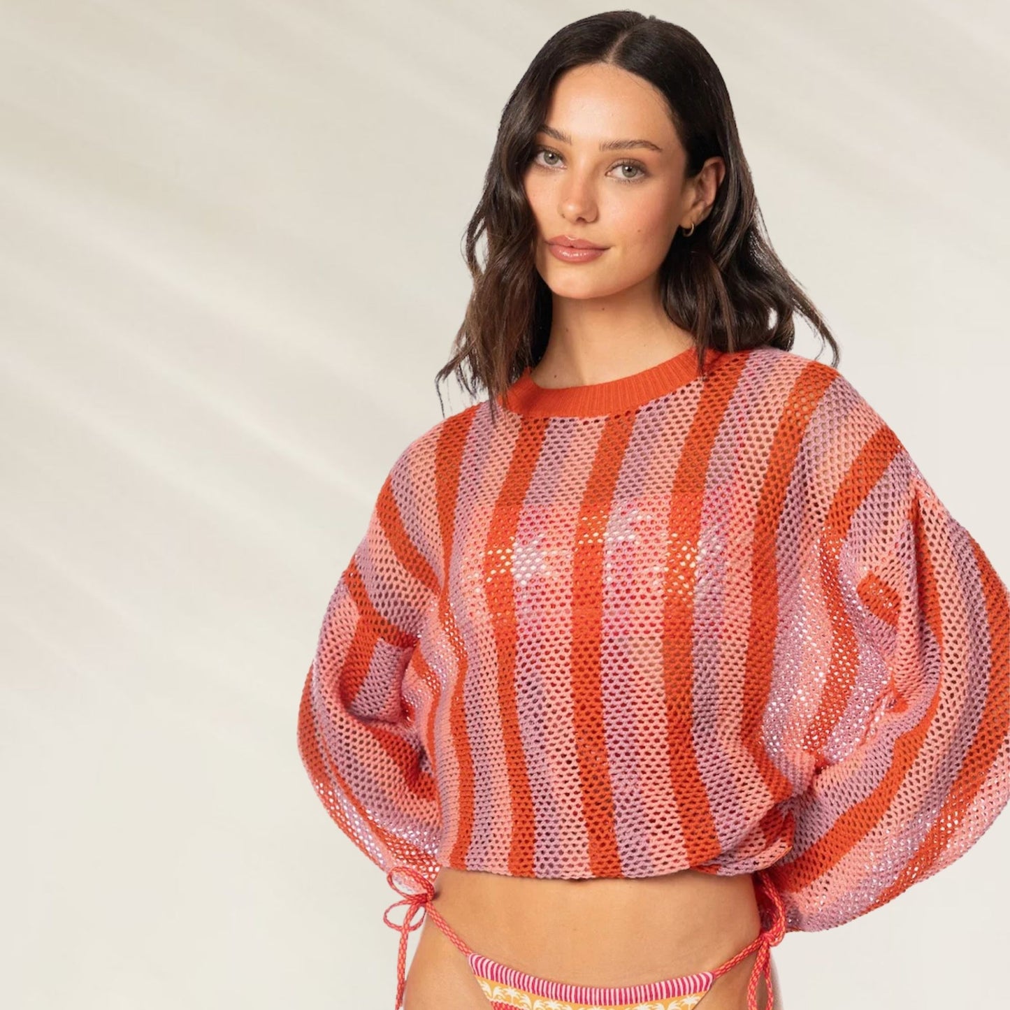 Camisola Tropical Candy Blink da Maaji em malha leve com listras vibrantes e mangas bufantes
