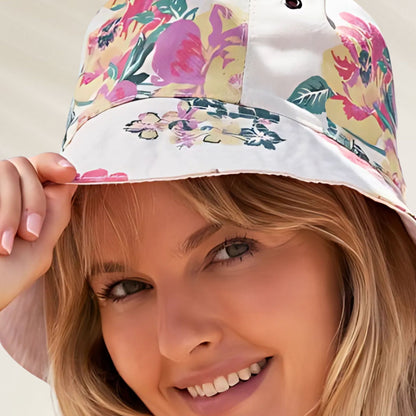 Chapéu de sol Maaji com estampa floral colorida, ideal para dias ensolarados