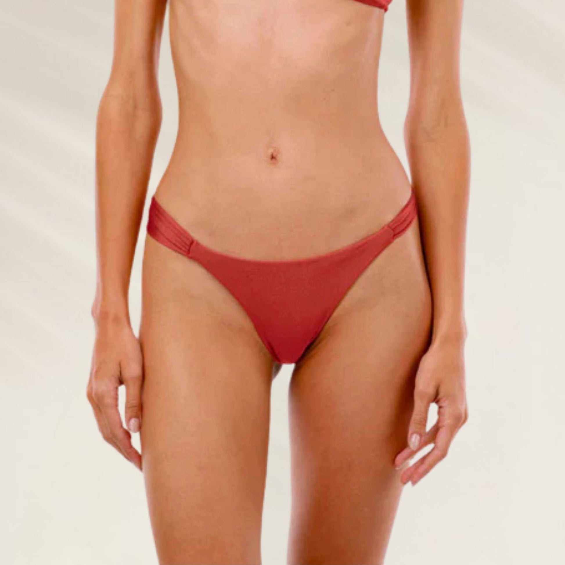 Cueca de Biquíni Asa Delta Terracota da marca Malai com design elegante e moderno