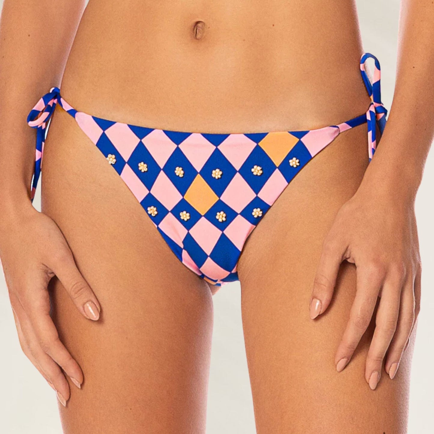 Cueca de Biquíni Diamond Sunning da Maaji em estampa colorida com laços laterais ajustáveis