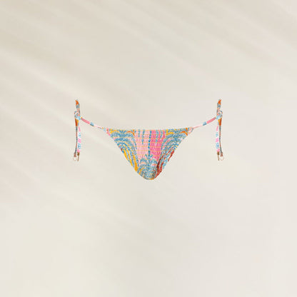 Cueca Reversível Jungle Whisper da Maaji em estilo colorido com amarrações laterais para conforto.
