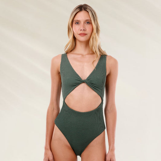 Fato de Banho Cut-Out Texturado Verde da Malai com decote elegante e design moderno