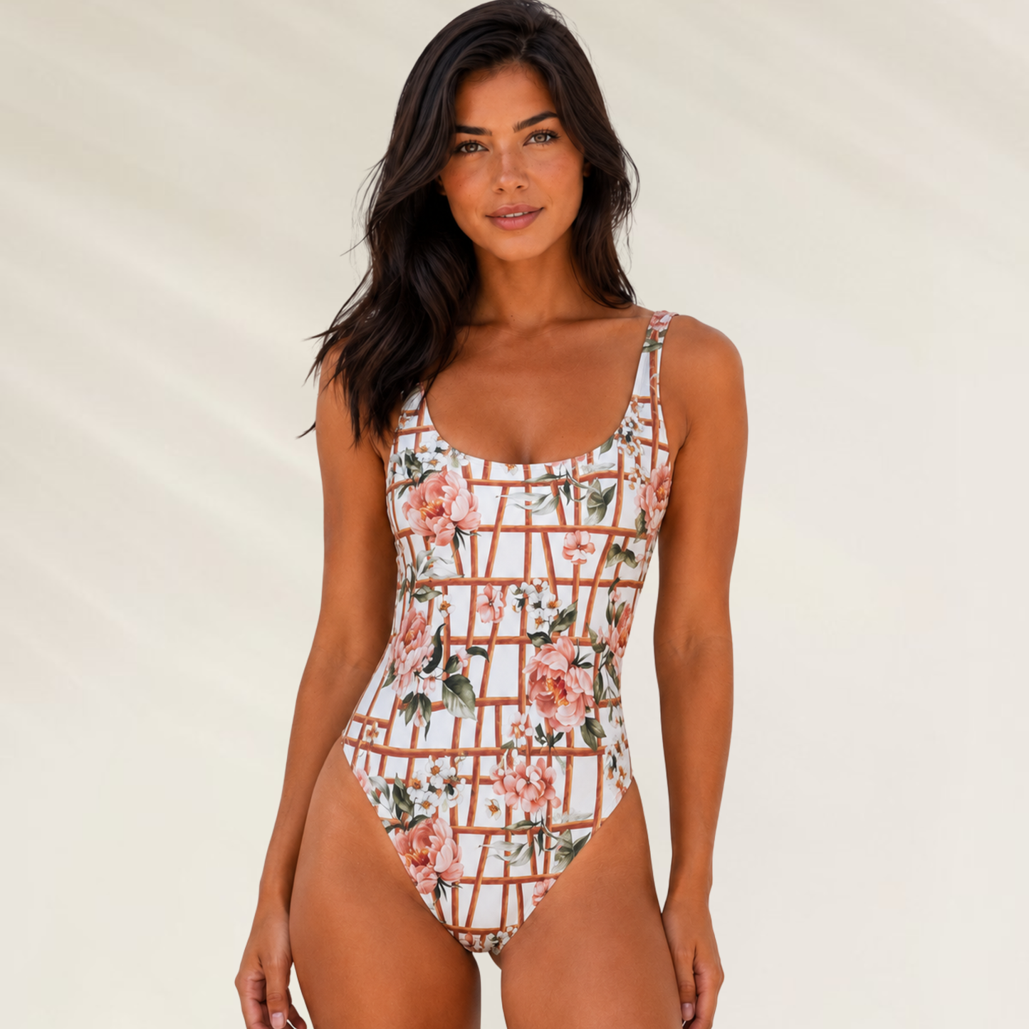 Fato de Banho Luna Alma com estampa floral e alças finas, ideal para dias de sol na praia