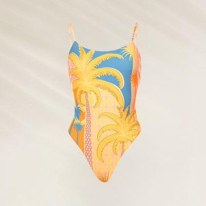 Fato de Banho Solar Bliss Luster da Maaji com estampa vibrante de palmeiras em tons de azul e laranja