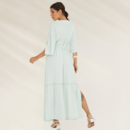 Kimono longo Debrisa em verde claro com mangas 3/4 e detalhe em renda para looks elegantes
