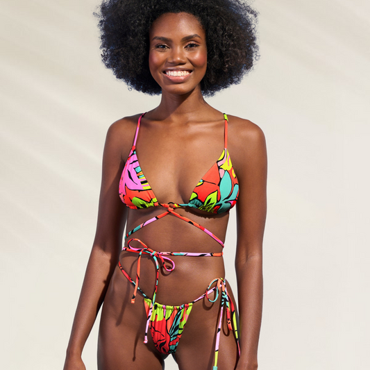 Biquíni Completo Reversível Maaji – Triângulo Multiformas e Cueca Asa Delta com estampa colorida vibrante