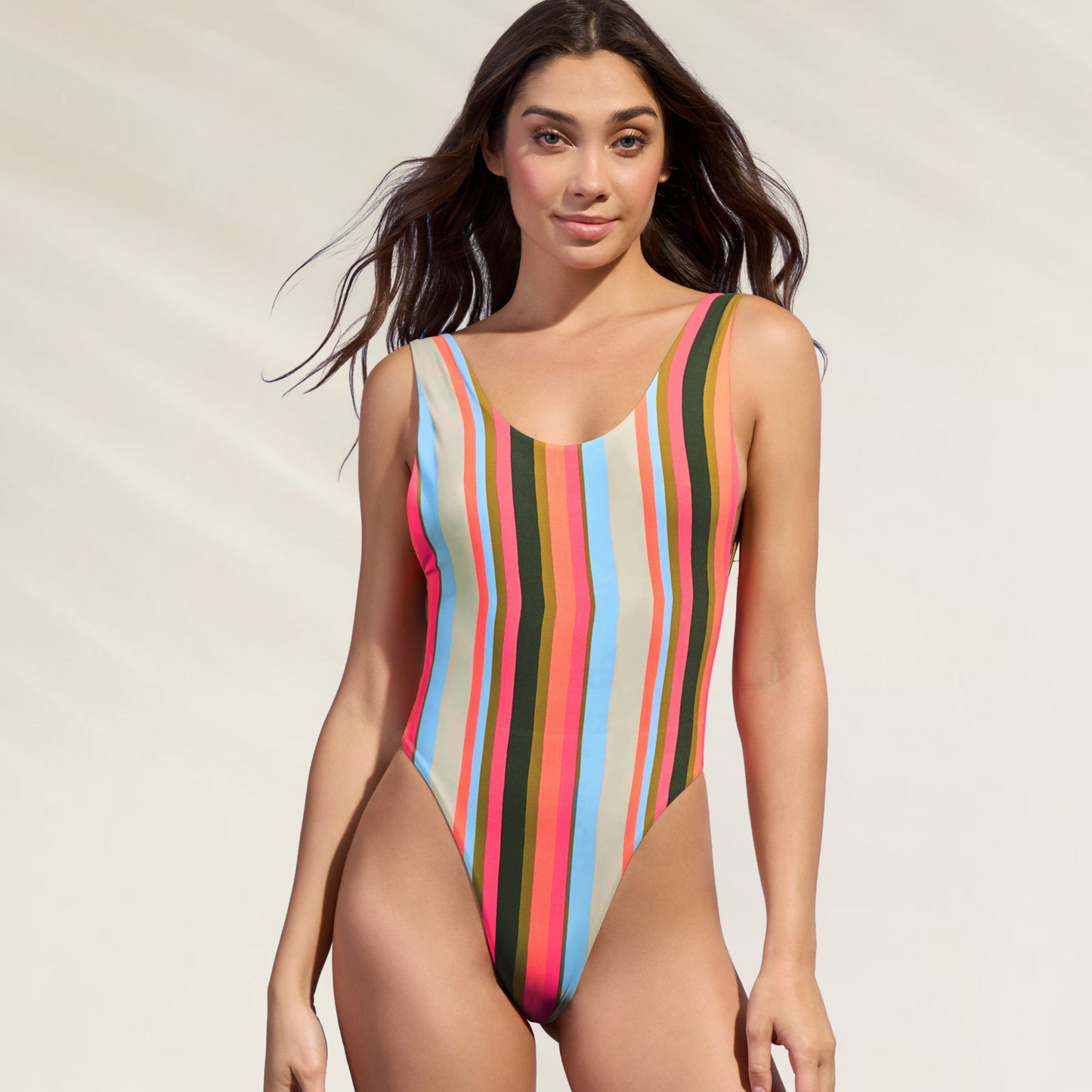 Fato de Banho Reversível Maaji listrado em cores vibrantes com design moderno para mulher