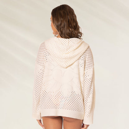 Blusa Maaji Pull Over Coconut Milk Cleeo com capuz e detalhes em crochê