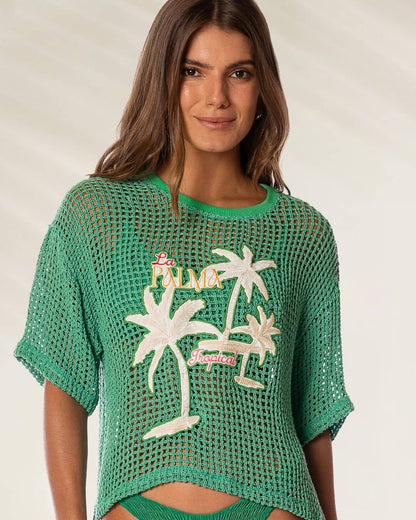 T-shirt croché tropical de inspiração latina com estampa de palmeiras e detalhe colorido