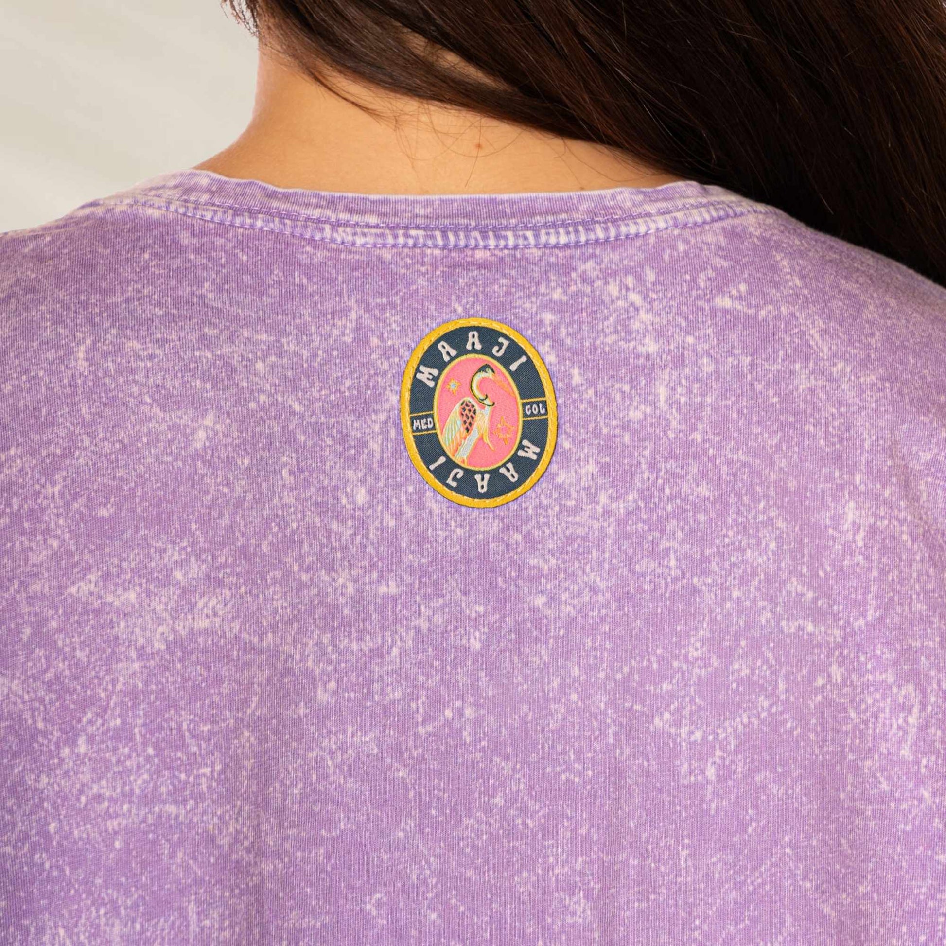 T-Shirt Lavender Azalea da Maaji com estampa discreta na parte de trás e textura suave