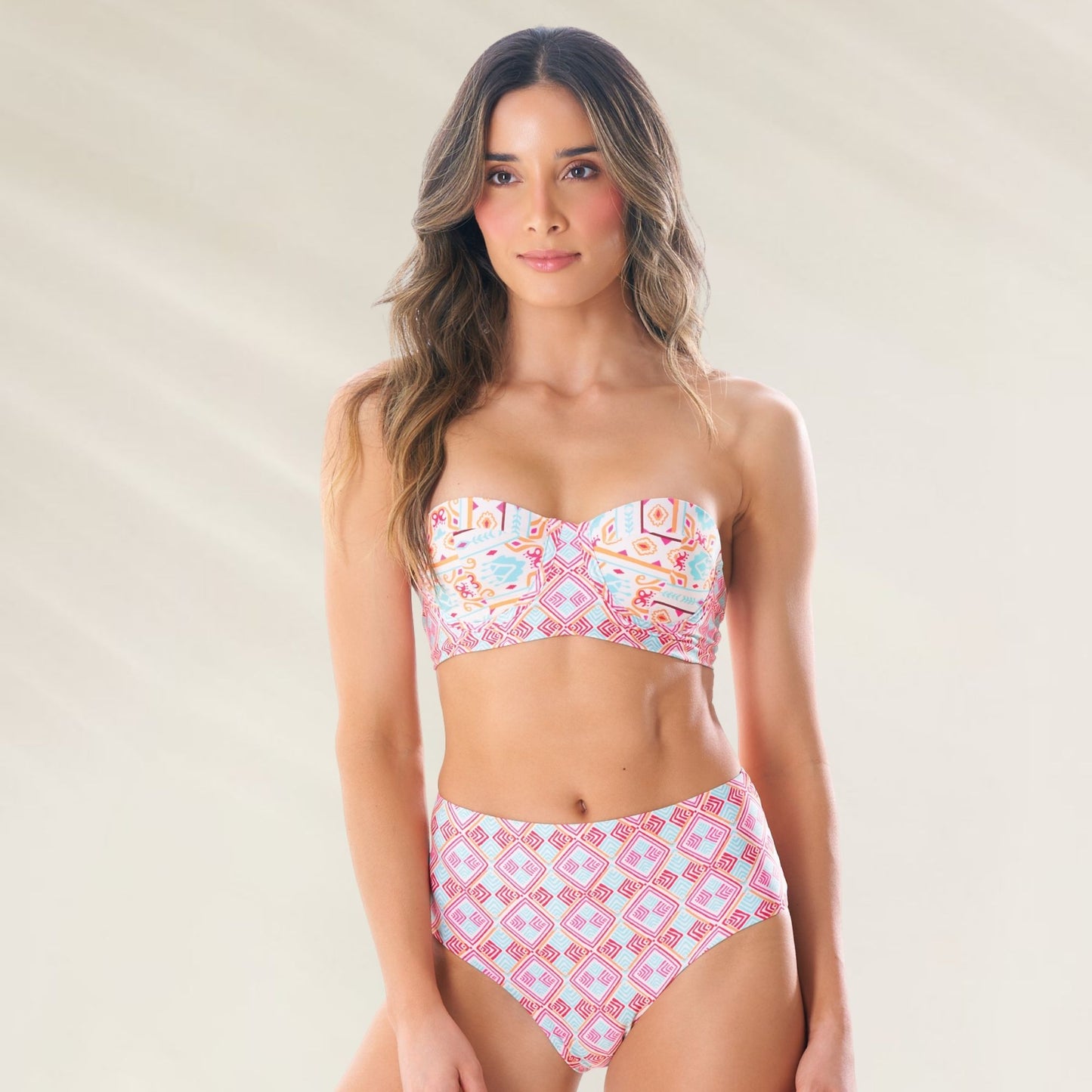 Top Bandeau com Armação Estampado da Phax com detalhes coloridos e design elegante