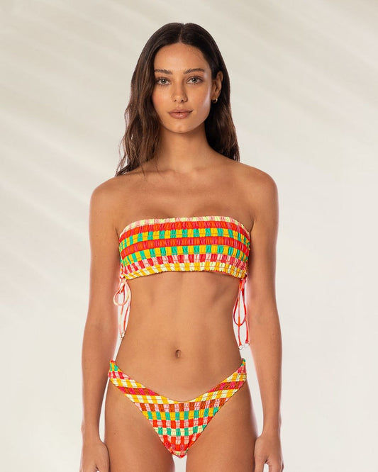 Top Bandeau Reversível Multicor da Maaji com design colorido e alças ajustáveis para conforto