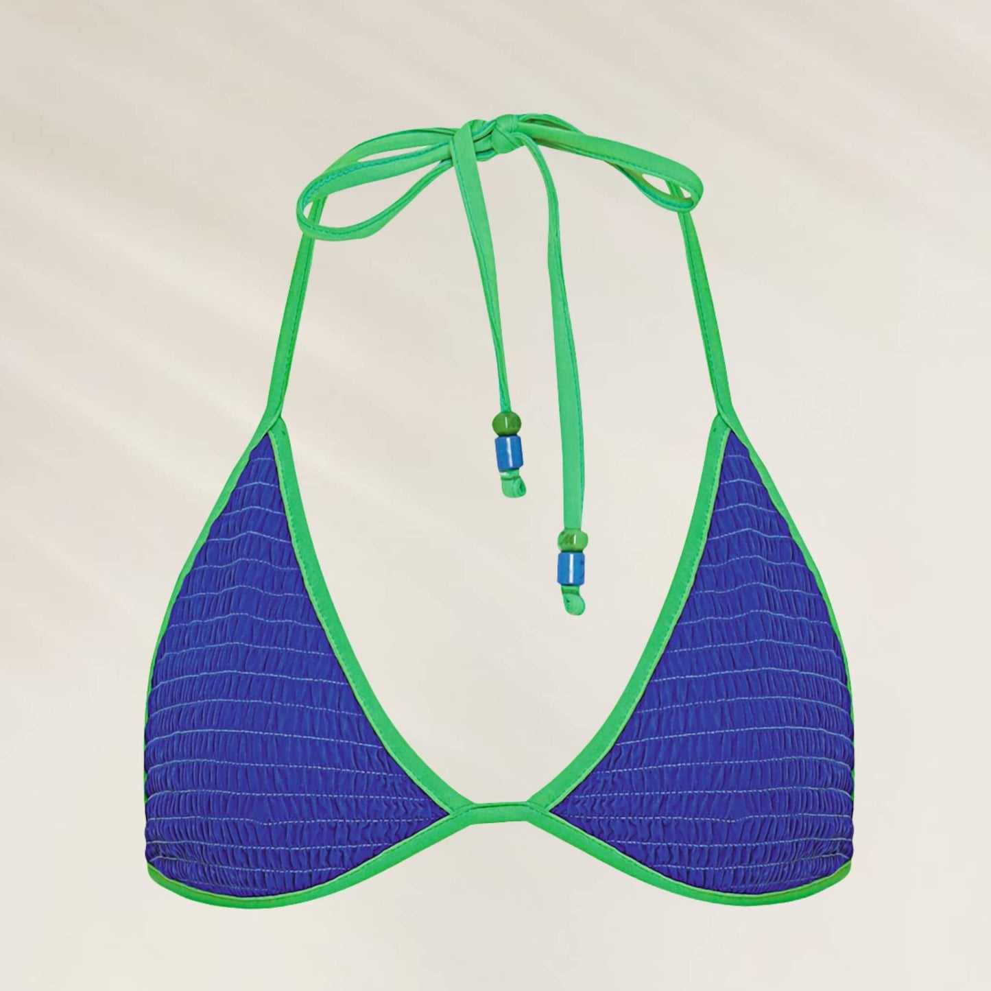 Top de Biquíni Balmy Azul e Verde com detalhes em franzido e amarração no pescoço.