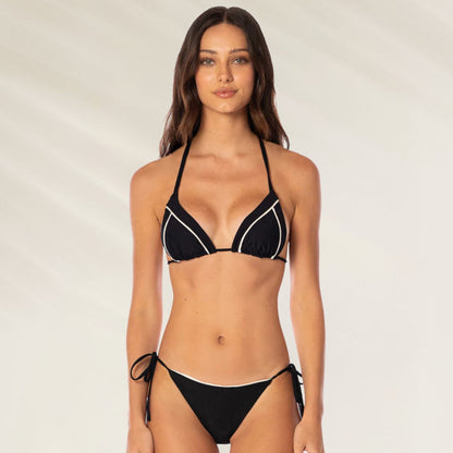 Top de Biquíni Midnight Black Balming com design de triângulo e detalhes elegantes