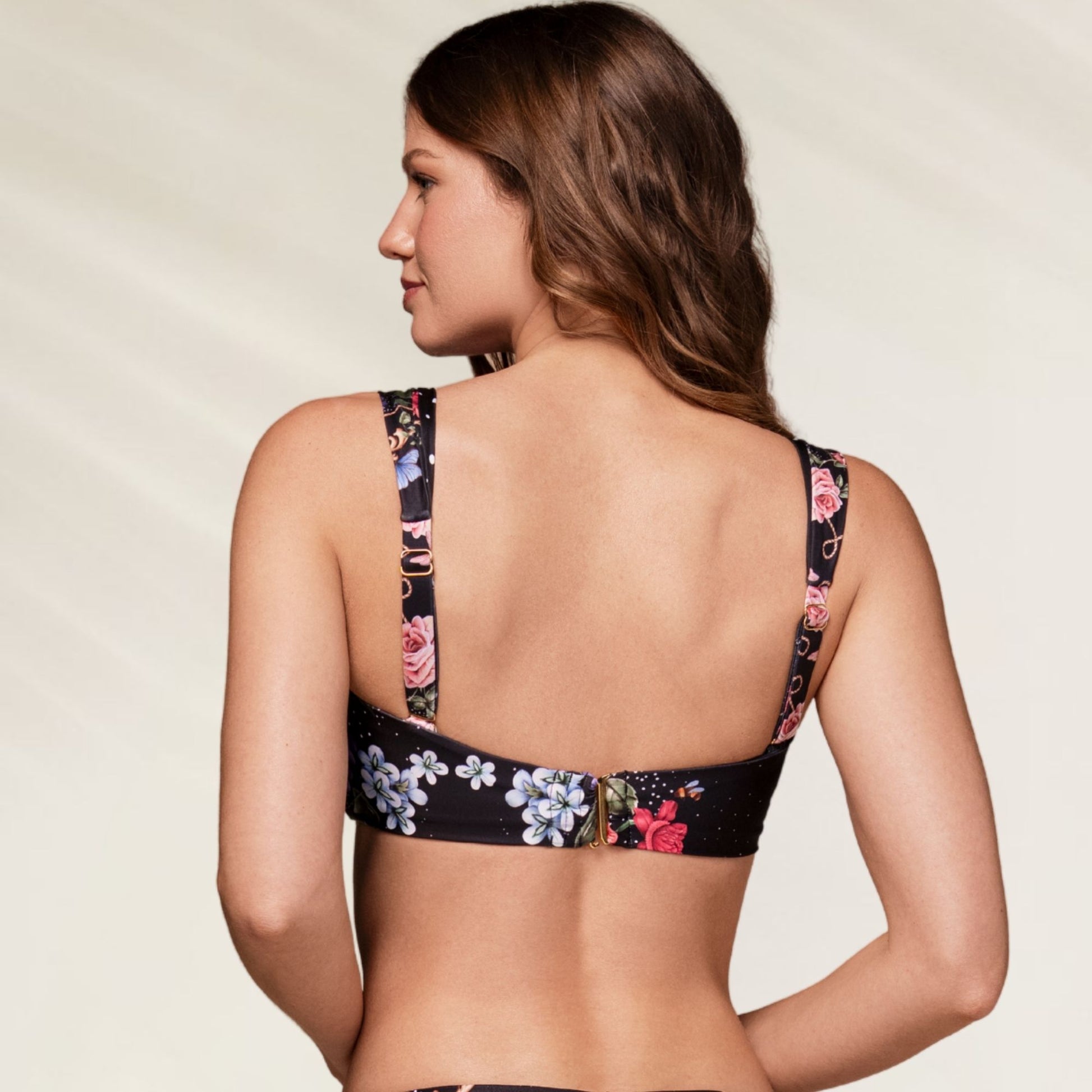 Top de Biquíni Phillip Blom com estampa floral e alças largas para conforto e estilo na praia