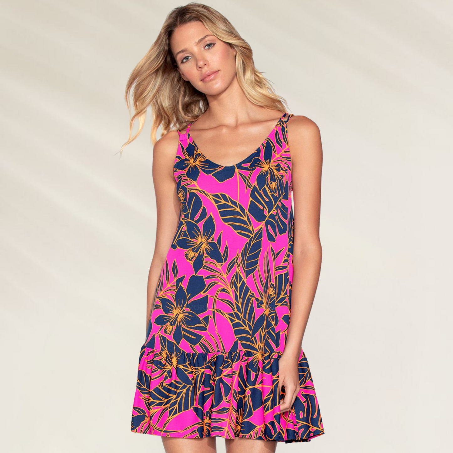 Vestido Curto Maaji Rosa e Navy com estampa floral vibrante e detalhes em babados