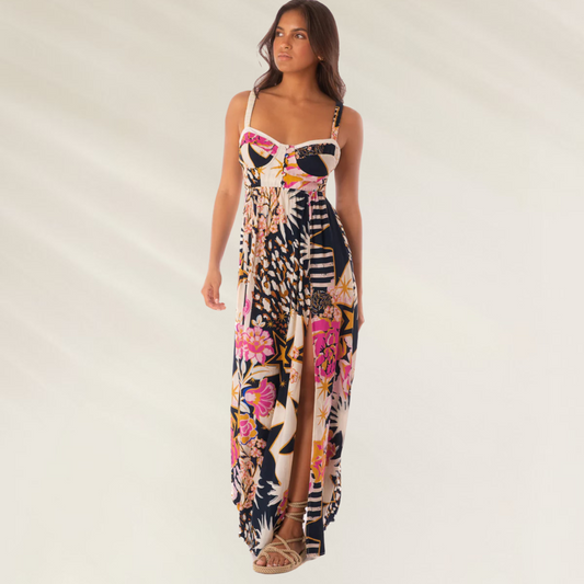 Vestido Longo Evangeline Maaji com estampa tropical e floral, mostra elegância com estilo tropical